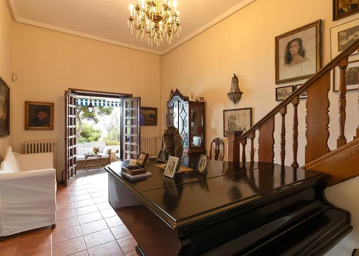 Peña Dorada Villa *