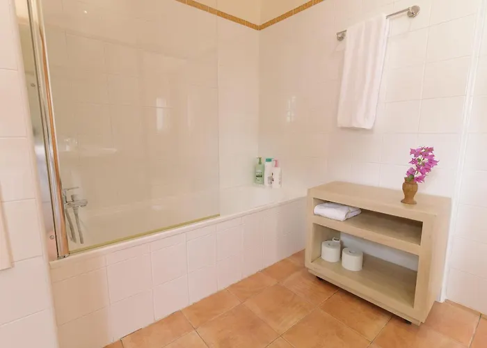 Peña Dorada Villa *